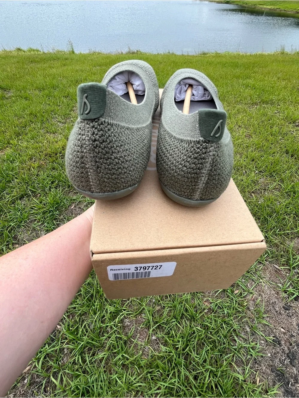 New In Box Allbirds Womens Tree Breezers Flats in Rugged Green Size 9